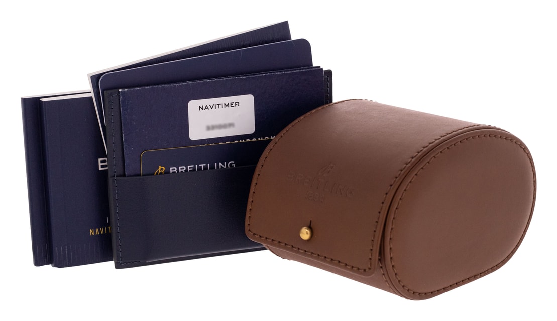 Breitling Navitimer B01 Chronograph 43 AB0121 Image 5